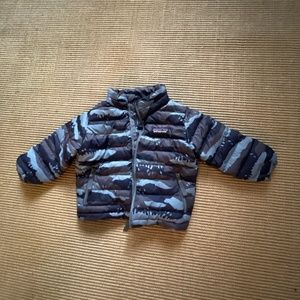 Patagonia Baby Camo Jacket size 6-12 months